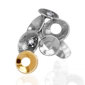 925er Silber Ring, Sterlingsilber mit Goldeinsätzen 9 Karat und Ehequalität Weiß CZ